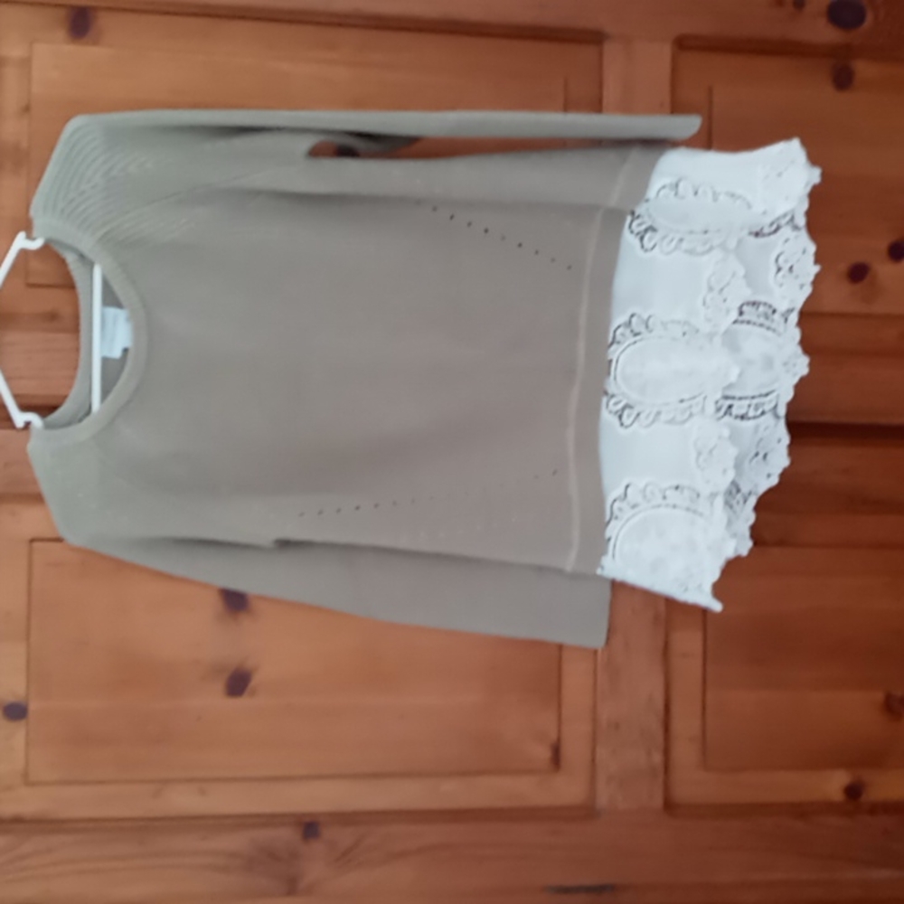 Soft Surroundings tan cotton sweater 🌷